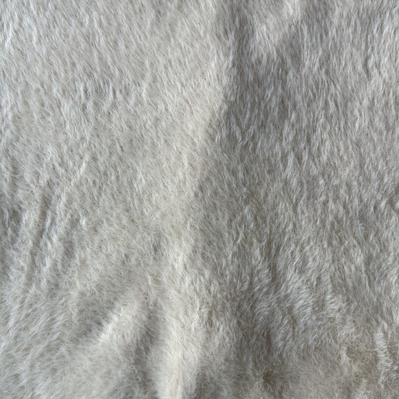 Levi’s Sweater White Fuzzy Betty Cardigan Sweater Relaxed Fit Size Small - Picture 12 of 16
